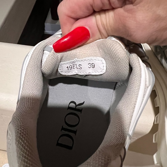 Dior - Picture 6 of 7